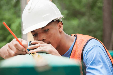 The 4 Things You Can Do to Protect Your Workmates When Working at Heights