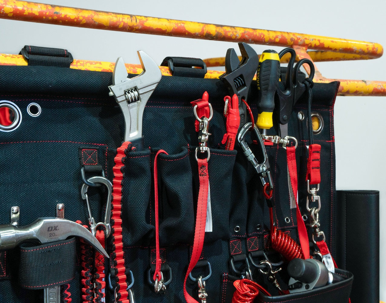 GRIPPS® Tethering Station: A safe solution for EWP operation – GRIPPS ...