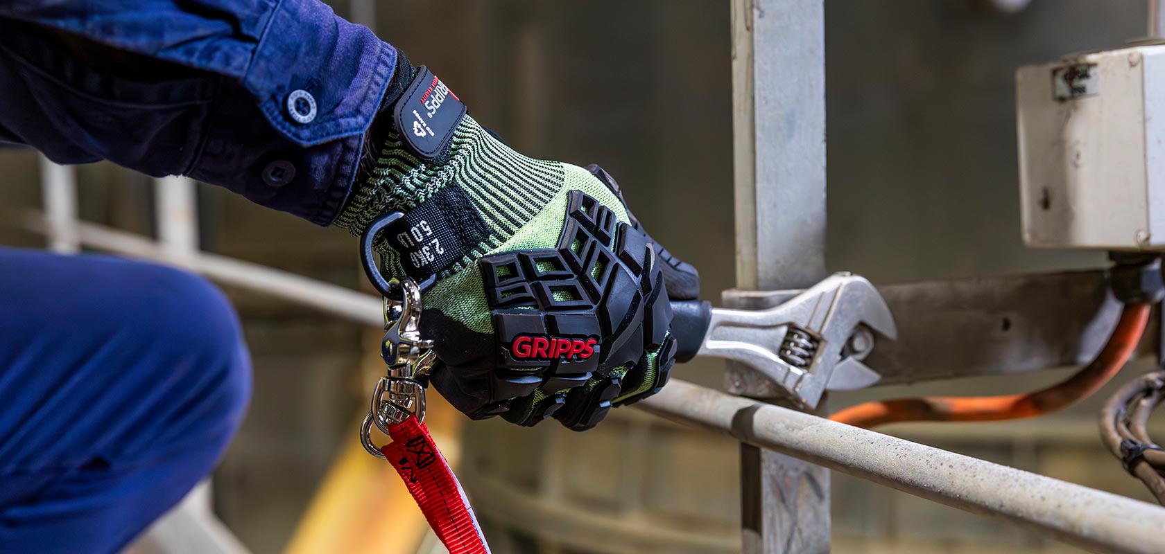 Gloves & Wrist Bands